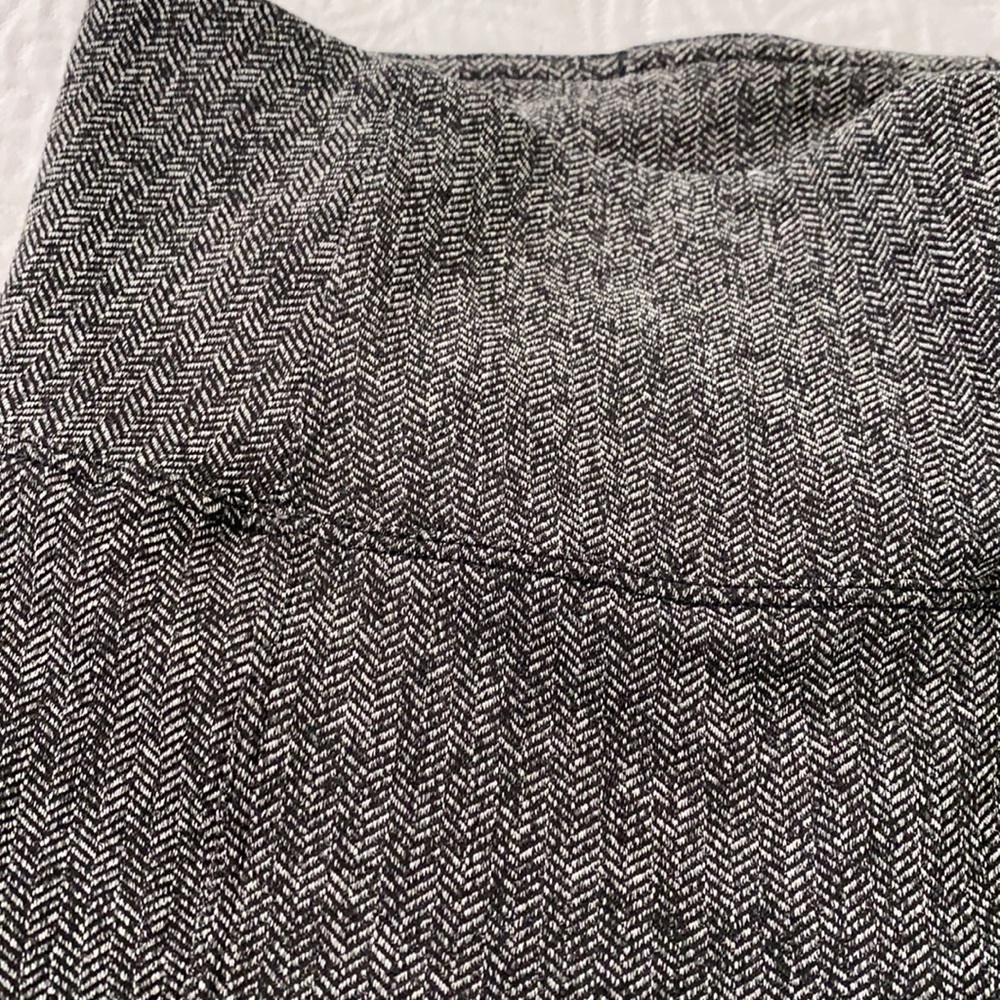 Athleta Leggings Herringbone Pattern - image 3